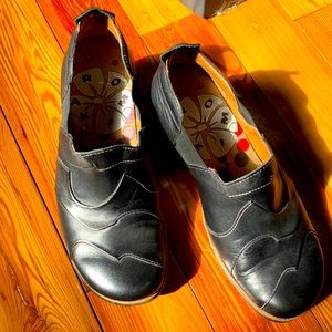 Romika black leather shoes size 36 excellent condition!